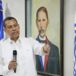 Ministro de Salud llama a transformar las loncheras escolares: «Menos chucherías y más sustancias»