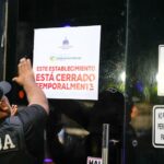 Madre de Barahona sale agraciada con la construcción de una vivienda durante Jornada Nacional de Madres que realiza el Gobierno a través de DASAC.