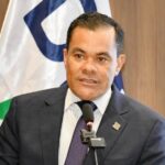 Guido Gómez Mazara aboga por regulación digital que combine protección ciudadana y seguridad para inversión.